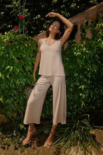 Пижама со маица и долг долен дел &raquo;Destiny&laquo;