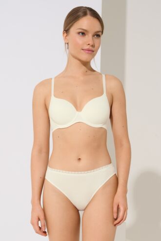 Градник со пенести корпи »Ines«