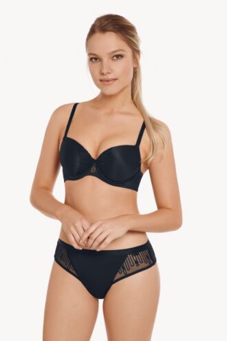 Градник со пенести корпи Ivonne