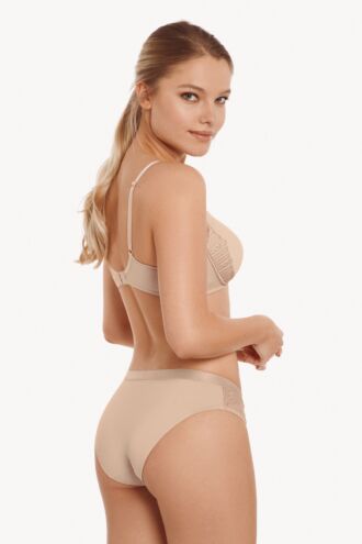 Гаќички Ivonne