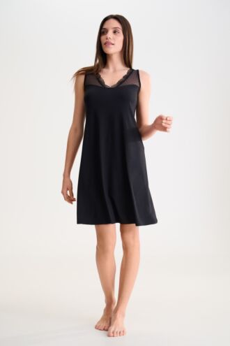 Ноќница »Roxanne«